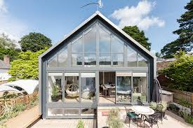 floating house marlow as featured on