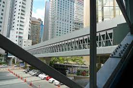 The other portion of this walkway is a pedestrian tunnel on the convention centre's concourse level linked to suria klcc shopping centre. My Very First Blog Walking The Klcc Bukit Bintang Pedestrian Walkway