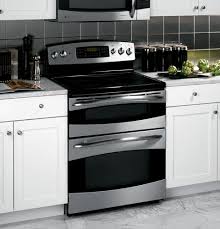 Of total double oven capacity, you've got the space you need to cook a variety of dishes at once. Model Search Pb970sm3ss