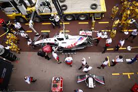 Lewis hamilton behaalde voor mercedes zijn tweede pole position van het seizoen door teamgenoot valtteri bottas te. Schumacher Mist Kwalificatie Na Crash In Derde Vrije Training