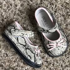 Girls Jack And Lily Python Mary Janes 3 Pink Bow