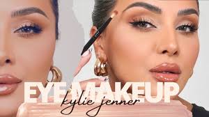 how to do this kylie jenner eye makeup