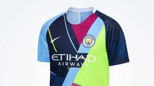 All new premier league confirmed and leaked kits for 2020/21 season as leeds. Trikot Der Woche 7 Nikes Abschiedstrikot Fur Manchester City