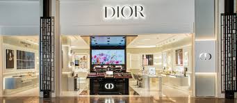 dior flagship boutique in manila