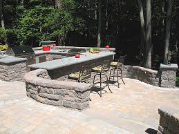 outdoor kitchens and summer kitchens