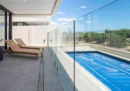 Glass Pool Fencing Vs Aluminium Pool