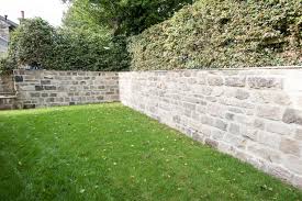 Retaining Garden Wall Lawn North