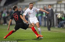 When he took the liverpool captaincy jordan henderson had a problem the size of istanbul: Jordan Henderson Shows Again He Is England Captain In All But Name Daily Mail Online