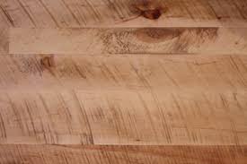 reclaimed lumber for modern homes