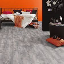 Choose a flooring that is soft and warm underfoot. Krono Original Variostep 8mm Laminate Flooring K264 Golden Hammerwood Flooring Uk