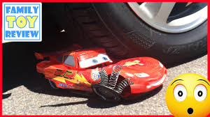 Cars 3 Toys Sphero Ultimate Lightning Mcqueen Gets Crushed By Car Cars 3 Road To The Races Part 3 Youtube