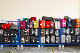 Bagagem em avião: quantas malas posso levar em voo internacional? - Vipitur