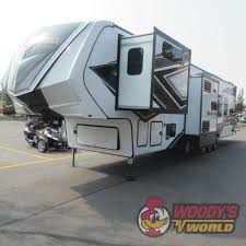 momentum m cl toy haulers woody s