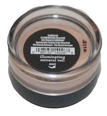 Bare Escentuals Feather Light Mineral Veil Now Called Illuminating Mineral Veil Bareminerals By Bare Minerals 57g 02 Oz