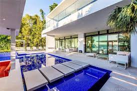 luxury mansions in miami beach