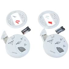 Replace the old battery with a new cr123a battery. First Alert Sa501cn2 3st Wireless Interconnect Battery Operated Smoke Alarm Twin Pack First Alert Store