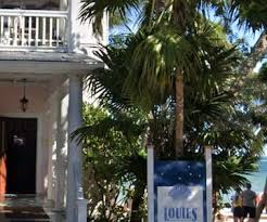 A group of eight of us visited the keys and ate lunch at louie's. Louie S Backyard The Key Wester A Key West Information Blog