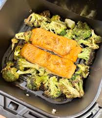 air fryer salmon and vegetables tasty