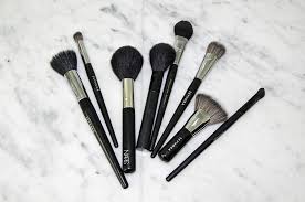 clean makeup brushes when you have acne