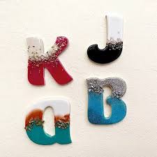 how to make resin letters without a