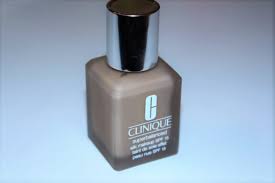 clinique superbalanced silk foundation