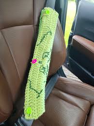 Ravelry Grinchy Padded Seat Belt Cover