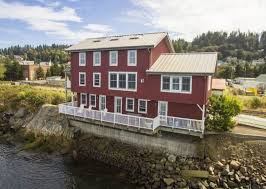 Waterfront Living The Modest Mansion