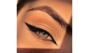eye makeup for downturned eyes sted