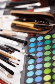 how to build your makeup kit from