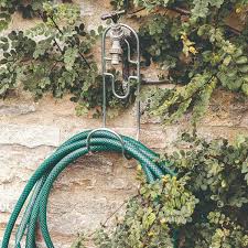 how to protect a garden hose in winter