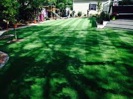 green gr carpet artificial turf