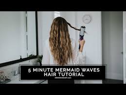 a quick beachy wave hair tutorial with