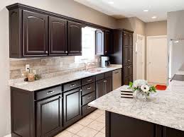 best color to paint kitchen cabinets