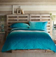 inexpensive pallet headboards for your