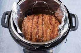 Almond flour and parmesan add flavor and keep the juices in. Bbq Bacon Pressure Cooker Instant Pot Meatloaf