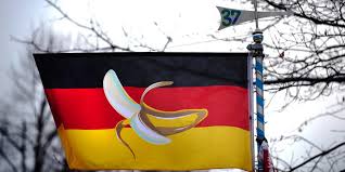 Deutschland als eigenen, einigen staat gibt erst seit etwa dem jahr 1870. Eine Banane Gegen Deutschland Augen Auf Beim Flaggenkauf Taz De