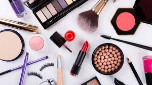 complete makeup kit list in hindi
