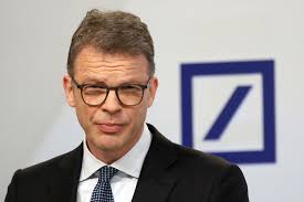 Richard lutz ist seit dem 22. Vorstandsvergutung Deutsche Bank Kurzt Bonuszahlungen Wirtschaft Tagesspiegel