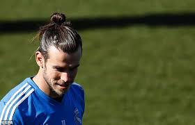 Càng về cuối trận, đt italia chủ động cầm bóng còn xứ wales cũng không mặn mà lao lên. Bale Looks To Move On From Vazquez Rift As Real Madrid Players Prepare For Crunch El Clasico Clash Daily Mail Online