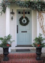 Over the door hook wreath hanger for christmas home decor. Hanging A Wreath On An 8 Door