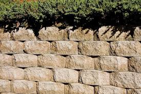 Custom Retaining Walls For Homes In