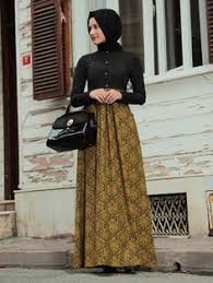 Bahannya tebal tetapi ringan saat dipakai sehingga sangat bagus untuk membuat baju gamis atau abaya. 55 Dress Panjang Ideas Muslimah Fashion Islamic Fashion Hijab Fashion