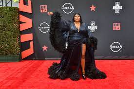 Best Looks From the 2022 BET Awards ...