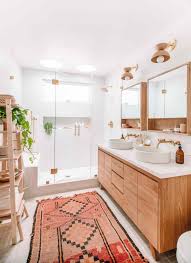 how to organize your bathroom vanity in