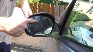 1 minute to replace a side mirror glass