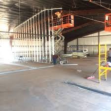 commercial construction contractor