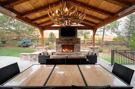4 Patio Roof Decorations To Transform