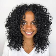 This shoulder length hair gives a simple yet classy and feminine modern style statement effortlessly. 50 Natural Curly Hairstyles Curly Hair Ideas To Try In 2020 Hair Adviser