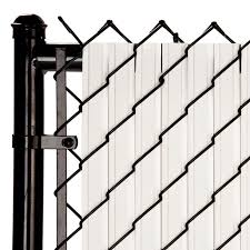 Shop chain link fence slats and a variety of building supplies products online at lowes.com. Slat Depot Maximum Privacy White For 4ft Chain Link Fence Walmart Com Walmart Com