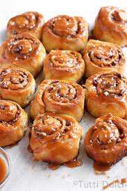 caramel pecan cinnamon rolls foolproof